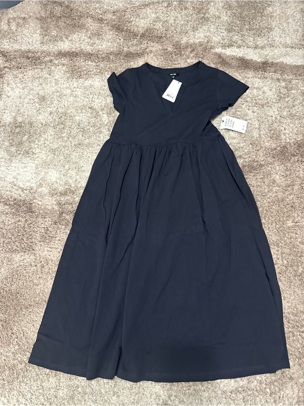 Saint + Sofia Bonnie V Neck Dress